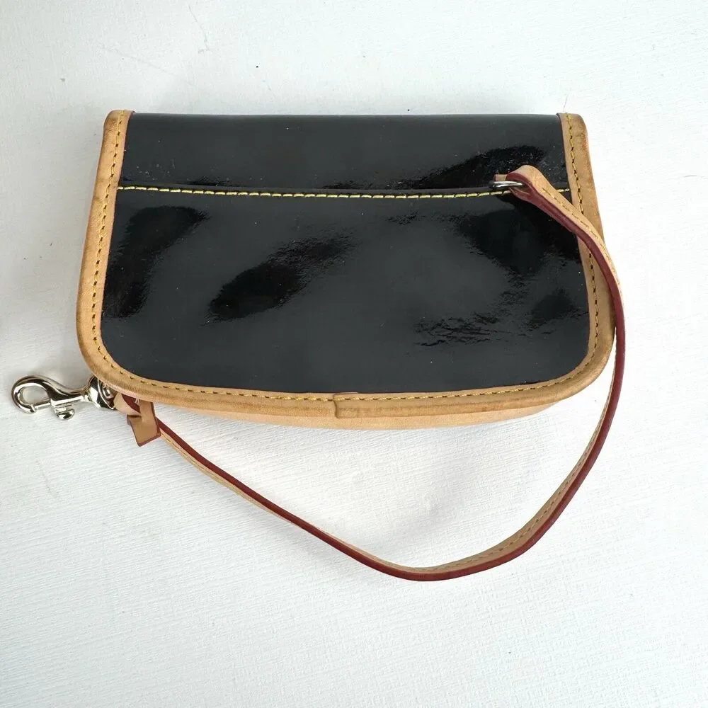 Dooney & Bourke Black and Tan Women's Bag Set - Picture 12 of 16